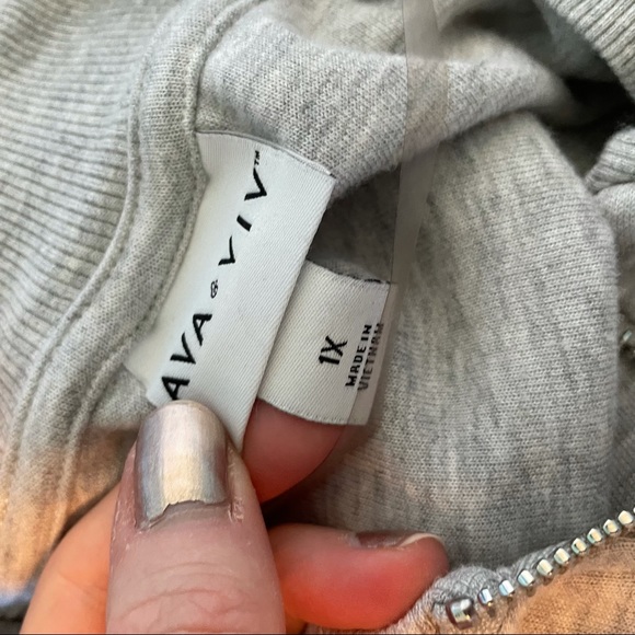 AVA & VIV Gray Zip Up Sweatshirt Sweater Sport Active 1X Soft Lounge Casual - Picture 10 of 12